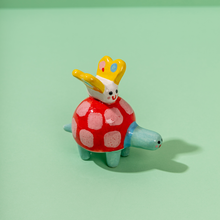Load image into Gallery viewer, Tuli & Sari, the Turtle and the Butterfly - Handmade Ceramic Piece