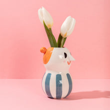Load image into Gallery viewer, Lola / Ceramic Vase
