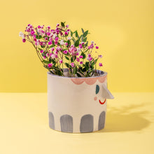 Load image into Gallery viewer, Manu / Ceramic Pot
