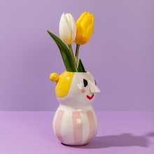 Load image into Gallery viewer, Lili / Ceramic Vase
