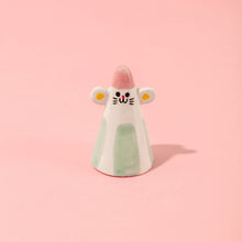 Load image into Gallery viewer, Dum, The Little Desk Companion  - Handmade Ceramic Piece
