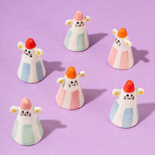 Load image into Gallery viewer, Dum, The Little Desk Companion  - Handmade Ceramic Piece
