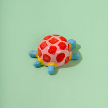 Load image into Gallery viewer, Tarta, The Turtle - Handmade Ceramic Piece
